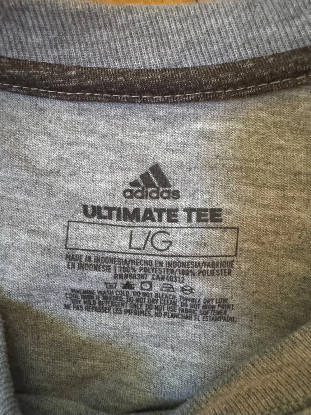 adidas ultimate big logo grey Crew Neck Tee men’s L